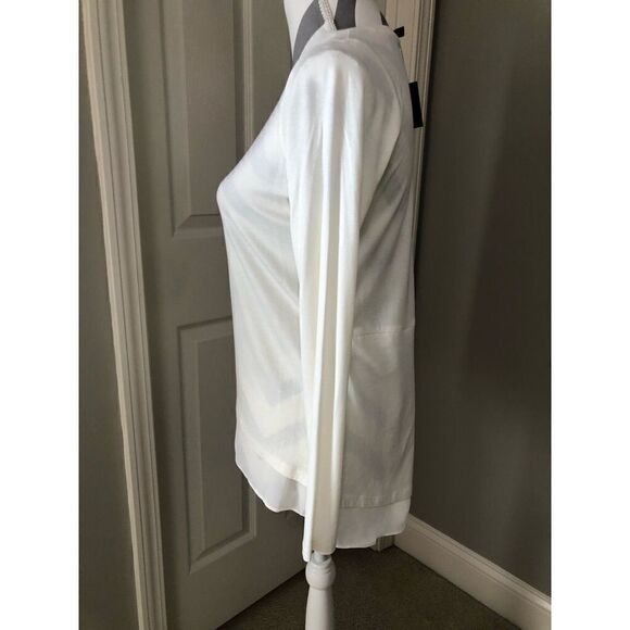 Beautiful The Limited long sleeve top - Picture 2 of 11